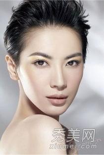 挤满脸黑头视频,教你轻松挤走脸部“顽固污垢”